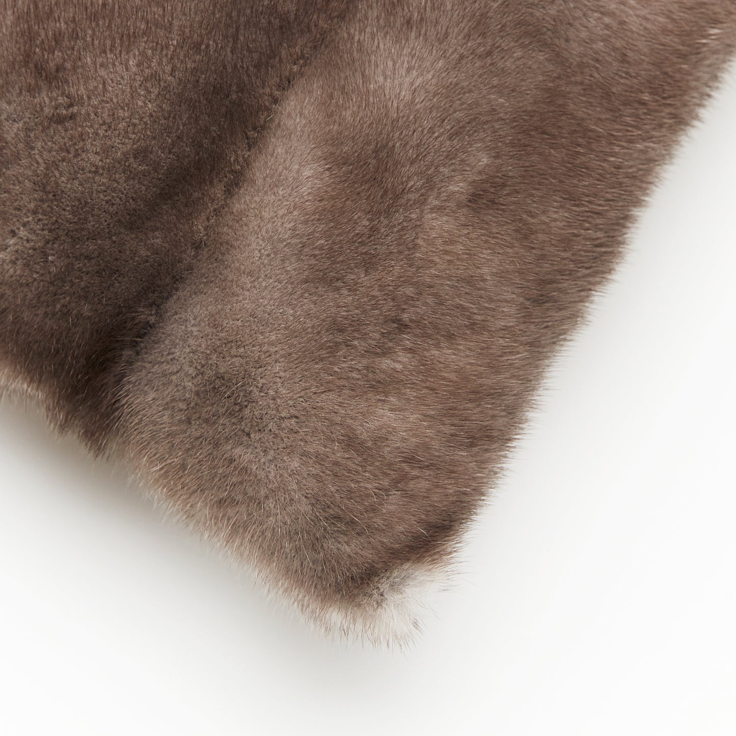 Nerzkissen Vison naturgrau 50 x 25 mit Loro Piana Kaschmir
